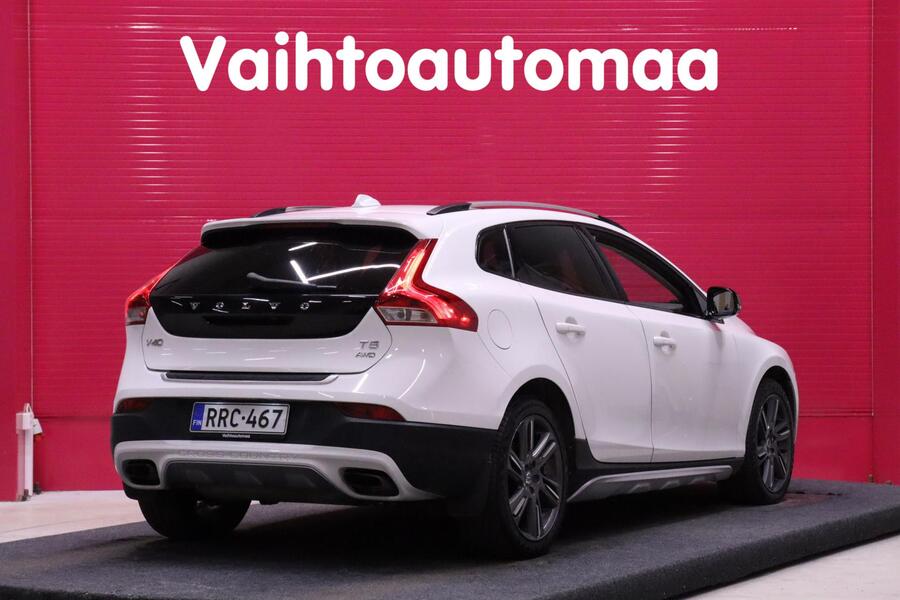 Volvo V40 Cross Country vaihtoauto