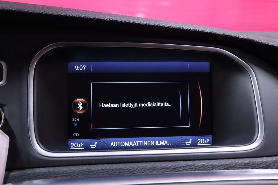 Volvo V40 Cross Country vaihtoauto