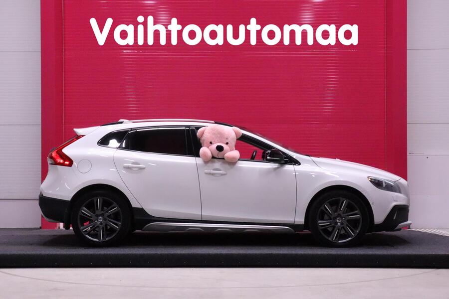 Volvo V40 Cross Country vaihtoauto