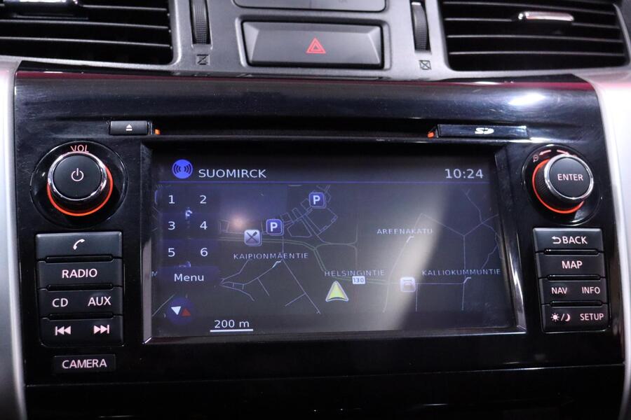 Nissan Navara vaihtoauto