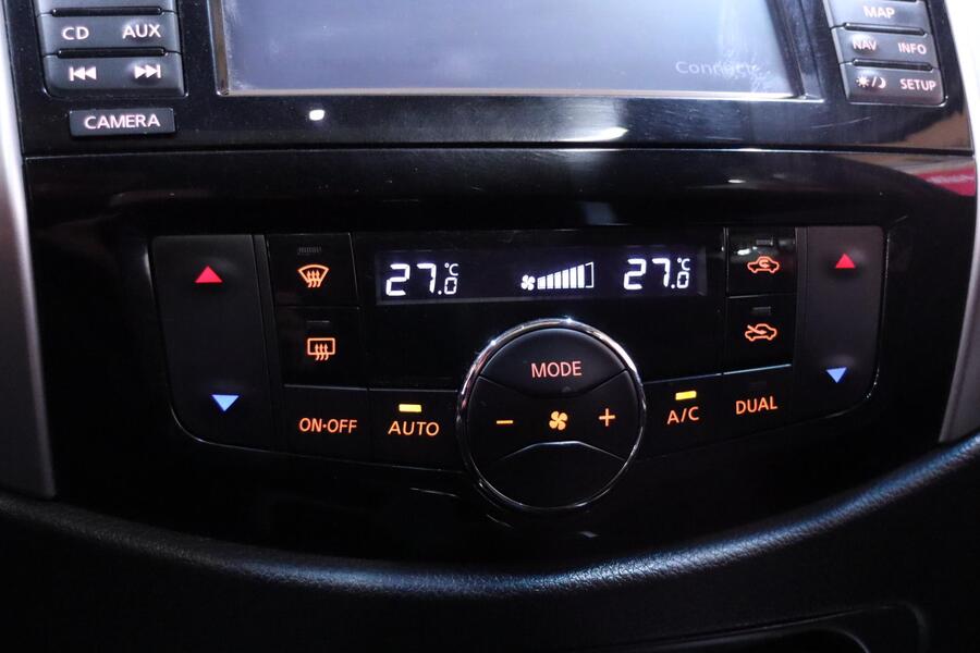 Nissan Navara vaihtoauto