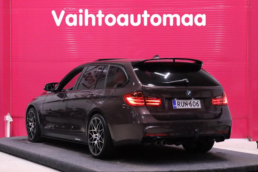 BMW 330 vaihtoauto