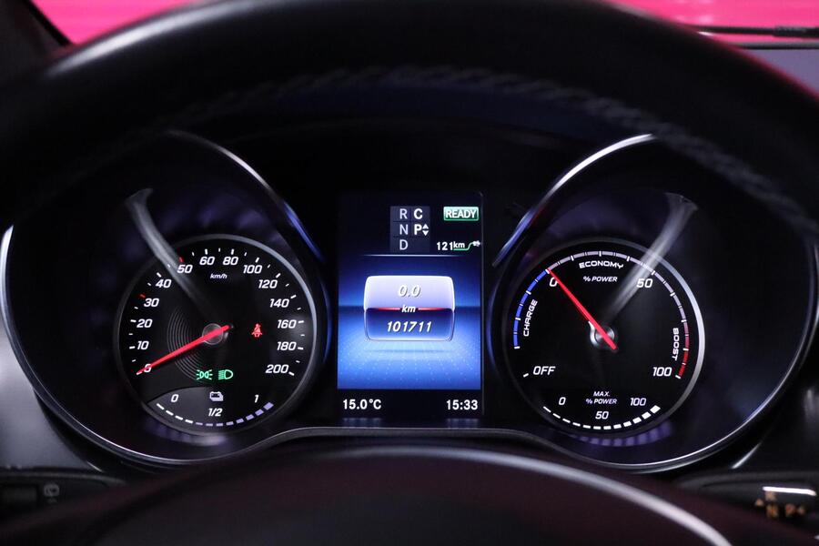 Mercedes-Benz EQV vaihtoauto