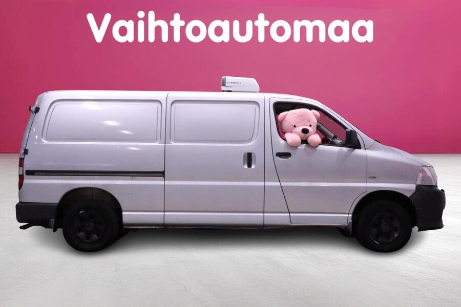 Toyota Hiace vaihtoauto