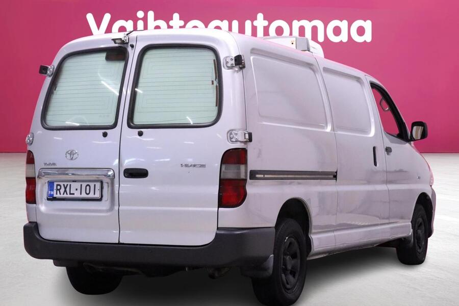 Toyota Hiace vaihtoauto