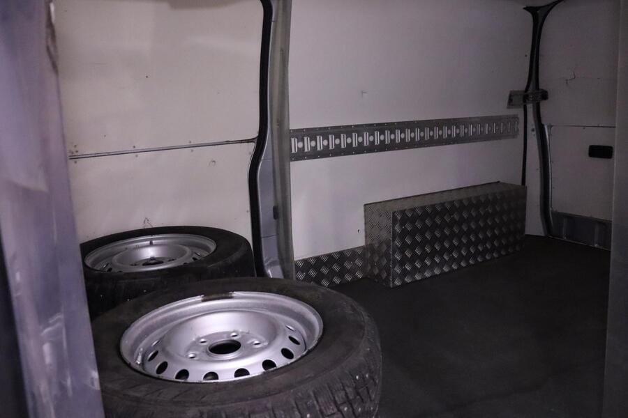 Toyota Hiace vaihtoauto