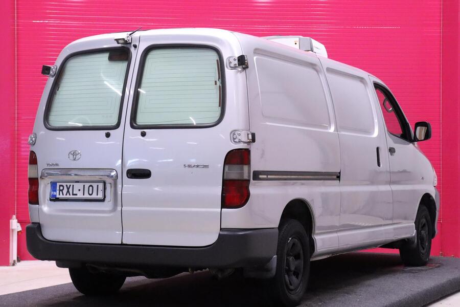 Toyota Hiace vaihtoauto