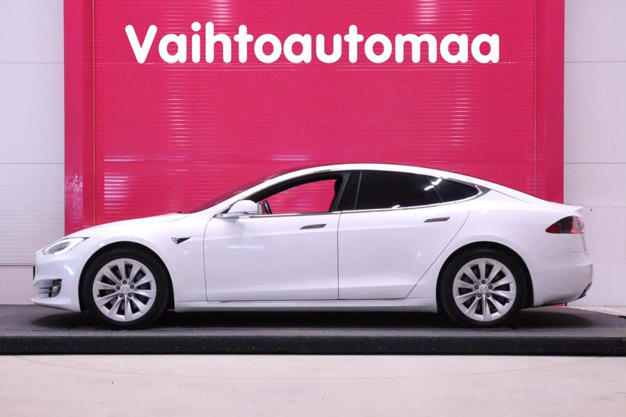 Tesla Model S vaihtoauto