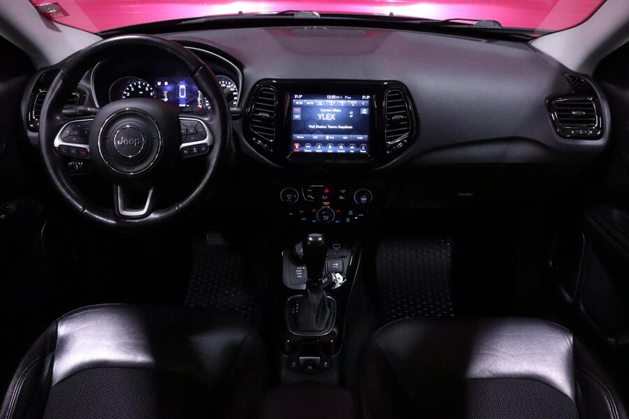 Jeep Compass vaihtoauto