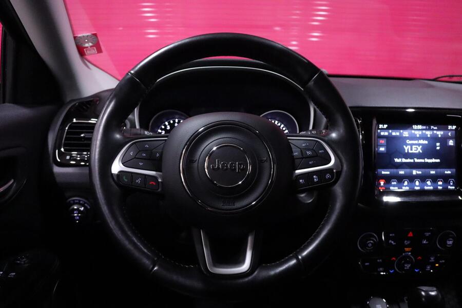 Jeep Compass vaihtoauto