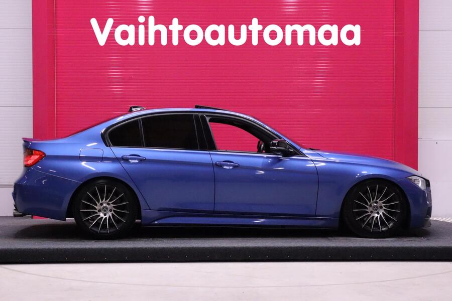 BMW 330 vaihtoauto