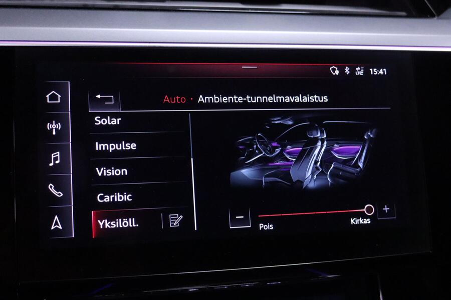 Audi e-tron vaihtoauto