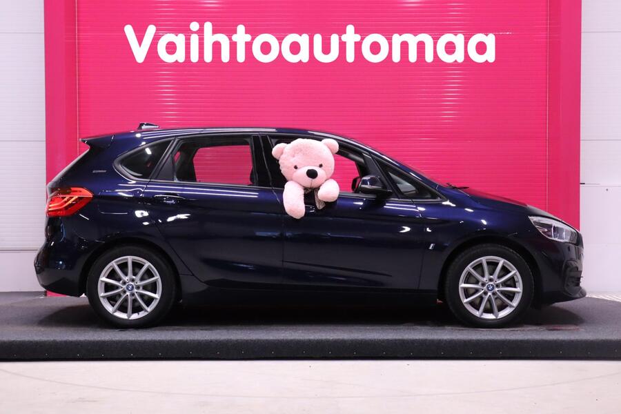 BMW 225 vaihtoauto