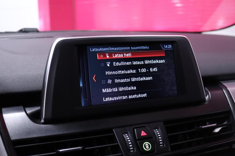 BMW 225 vaihtoauto