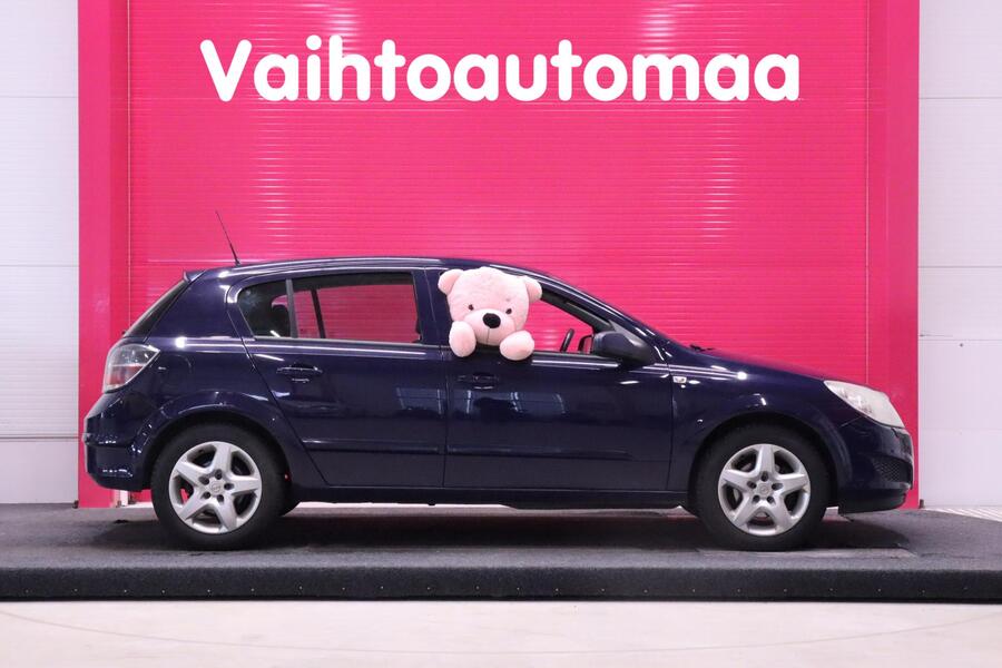 Opel Astra vaihtoauto