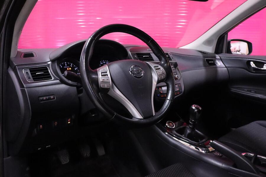 Nissan Pulsar vaihtoauto