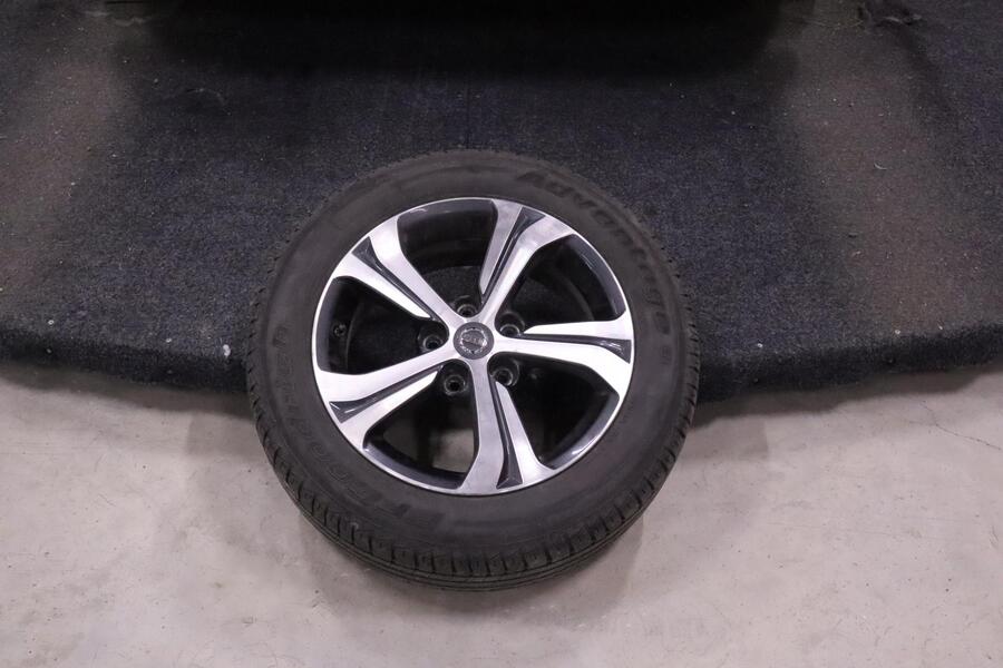 Nissan Pulsar vaihtoauto