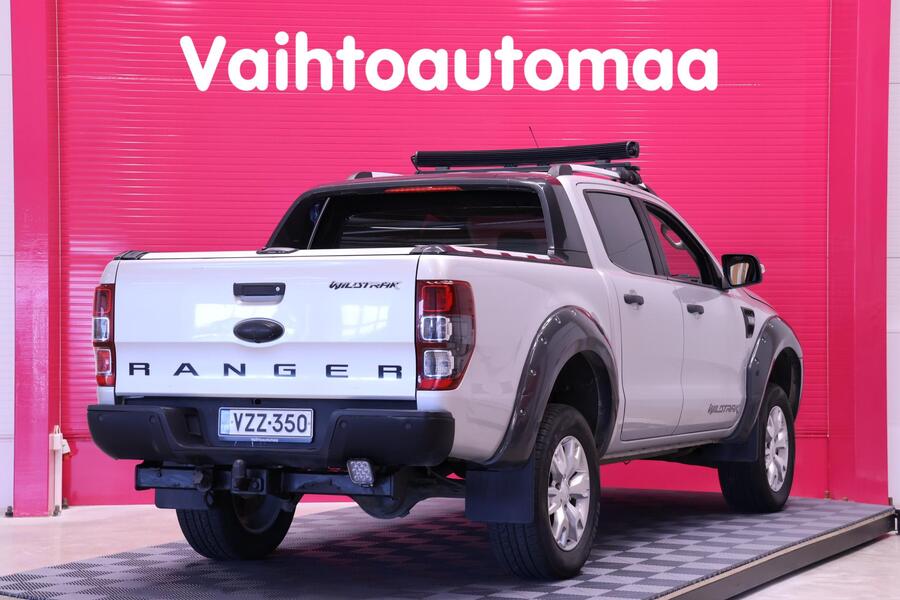 Ford Ranger vaihtoauto