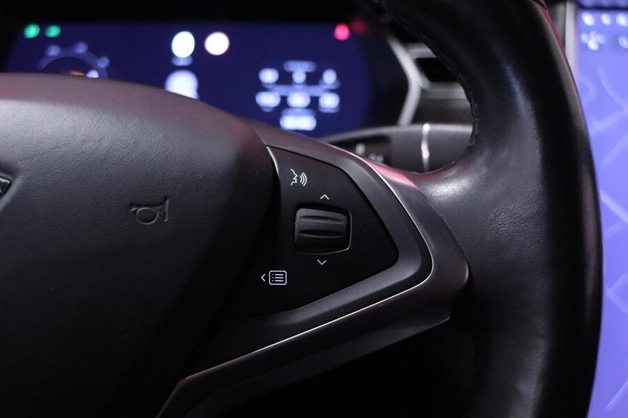 Tesla Model S vaihtoauto