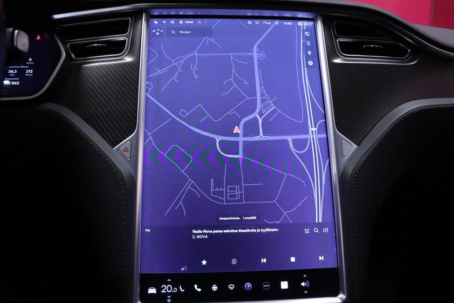 Tesla Model S vaihtoauto