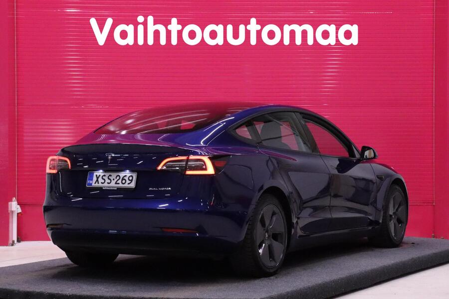 Tesla Model 3 vaihtoauto