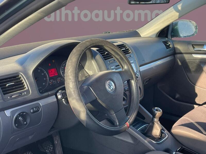 Volkswagen Jetta vaihtoauto