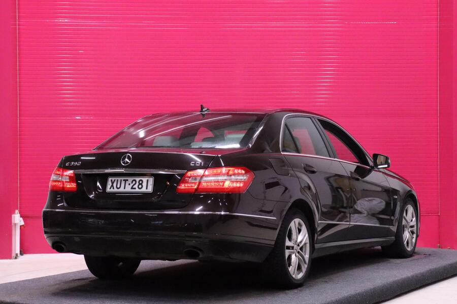 Mercedes-Benz E vaihtoauto