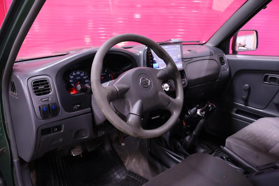 Nissan King Cab vaihtoauto