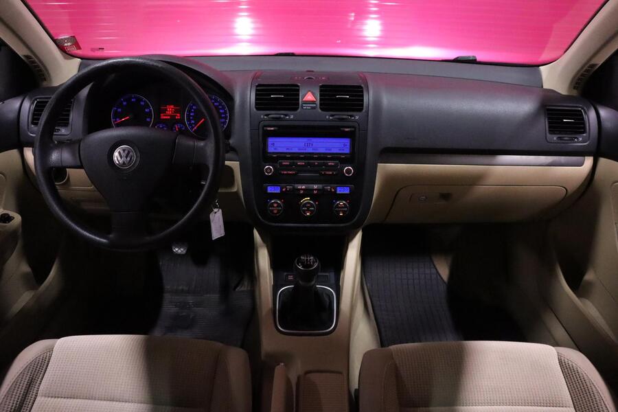 Volkswagen Jetta vaihtoauto