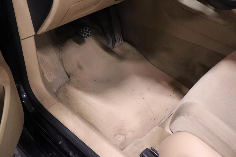 Volkswagen Jetta vaihtoauto