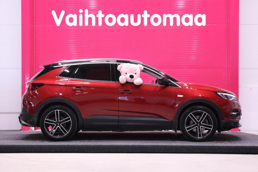 Opel Grandland X vaihtoauto