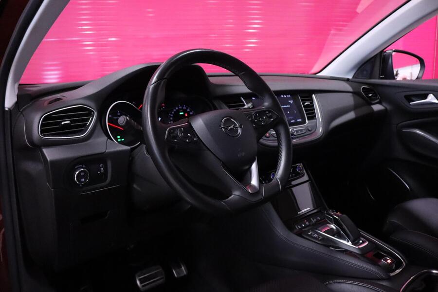 Opel Grandland X vaihtoauto