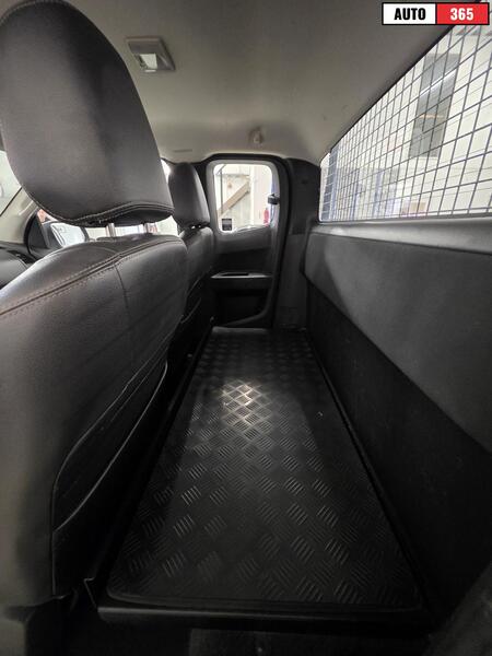 Isuzu D-Max vaihtoauto