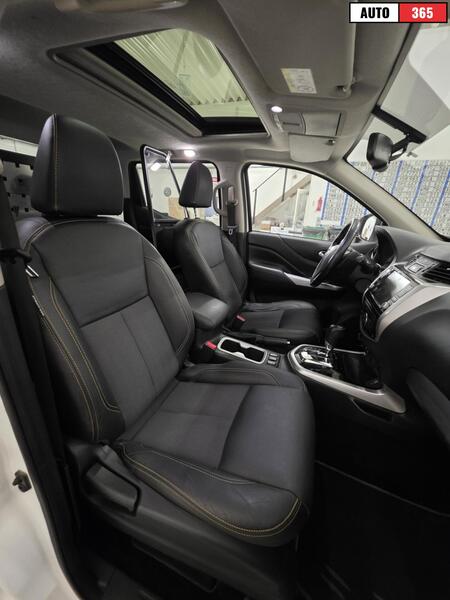 Nissan Navara vaihtoauto