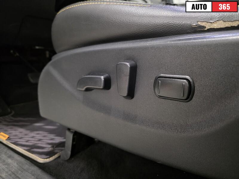 Nissan Navara vaihtoauto