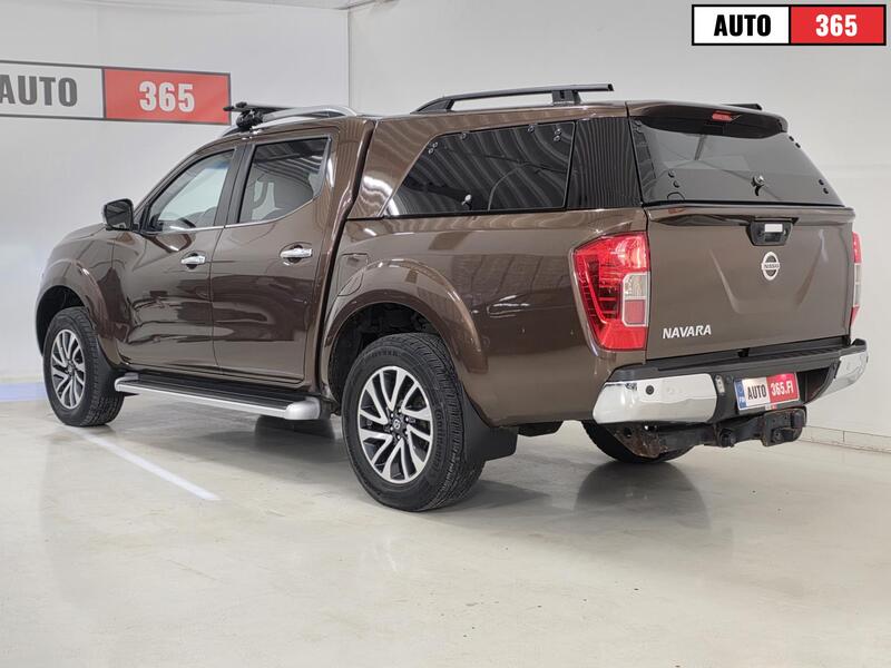 Nissan Navara vaihtoauto