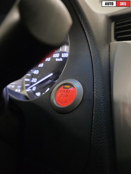 Nissan Navara vaihtoauto