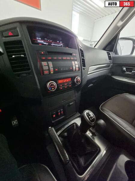Mitsubishi Pajero vaihtoauto