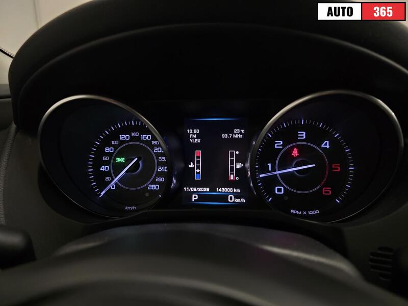 Jaguar XE vaihtoauto