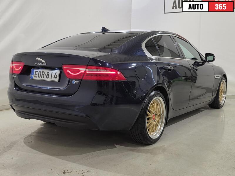 Jaguar XE vaihtoauto