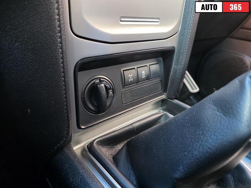 Toyota Land Cruiser vaihtoauto