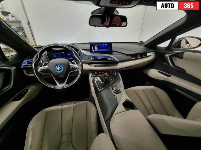 BMW i8 vaihtoauto