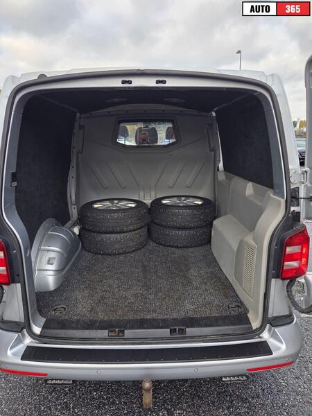 Volkswagen Transporter vaihtoauto