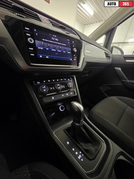 Volkswagen Touran vaihtoauto