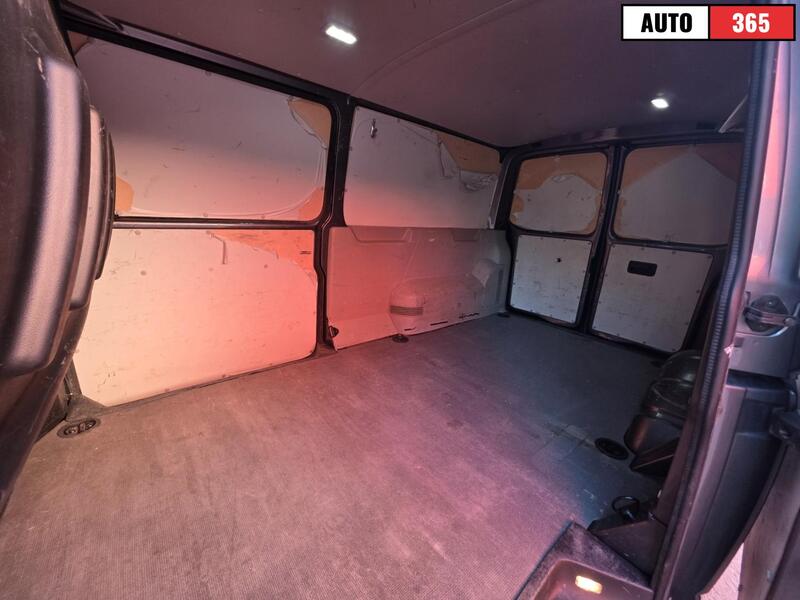 Volkswagen Transporter vaihtoauto