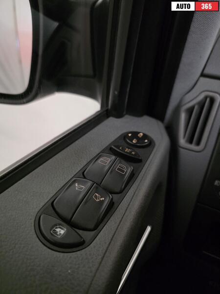 Mercedes-Benz Viano vaihtoauto