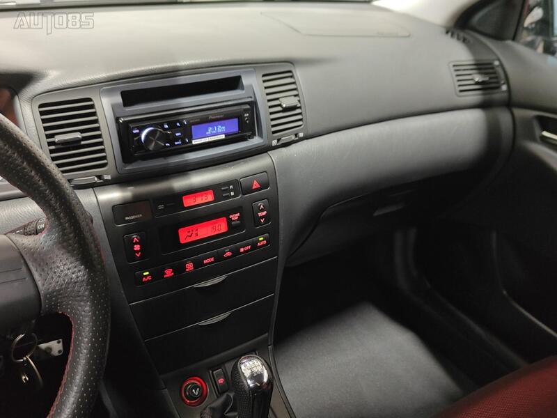 Toyota Corolla vaihtoauto