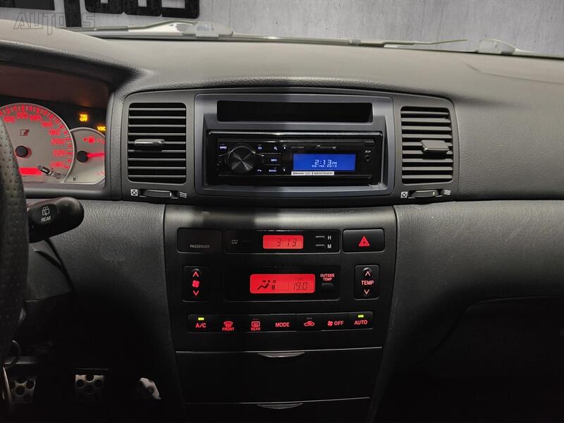 Toyota Corolla vaihtoauto