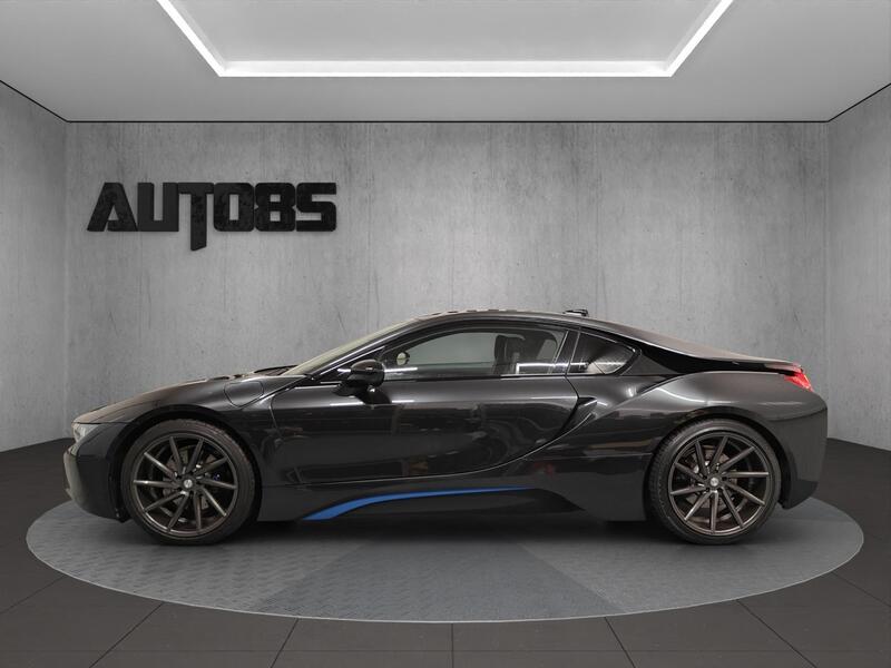 BMW i8 vaihtoauto