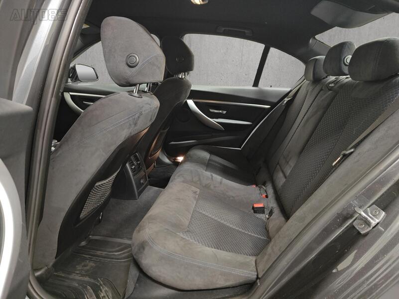 BMW 330 vaihtoauto